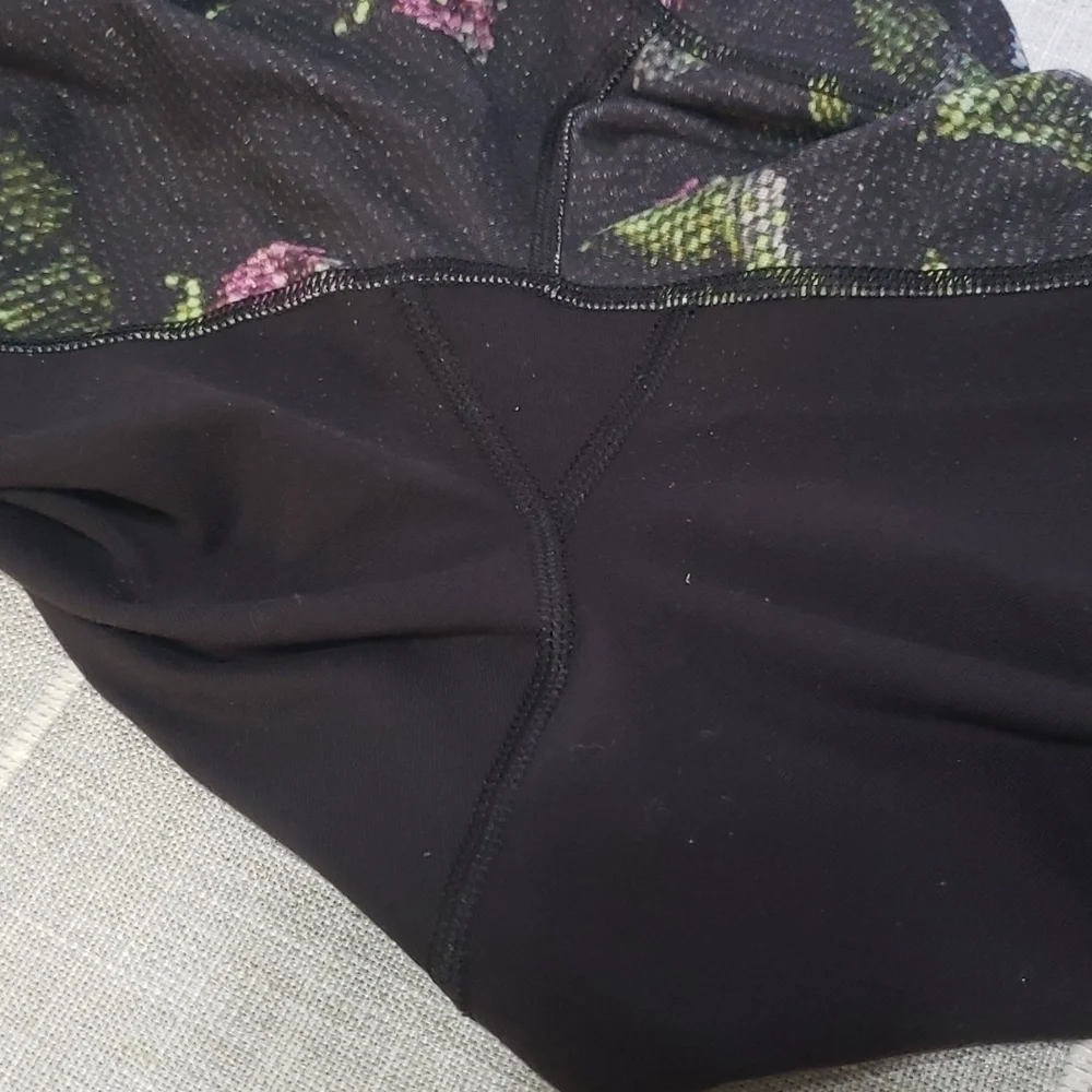 Lululemon Athletica Wunder Under Garden Party Floral Leggings, Size 4